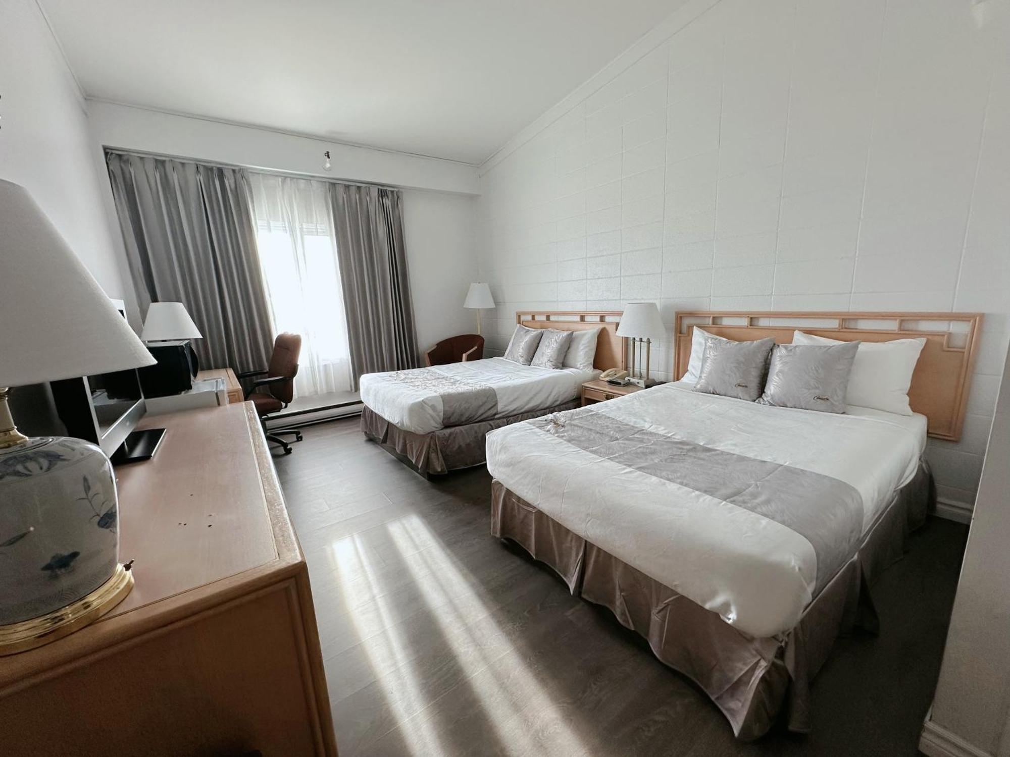 Hotel La Caravelle Baie-Comeau Ngoại thất bức ảnh