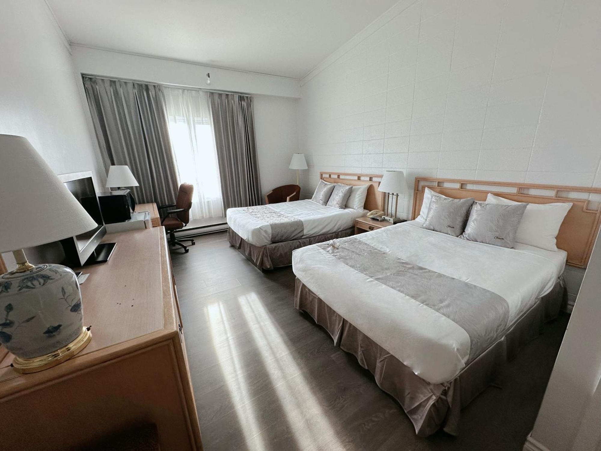 Hotel La Caravelle Baie-Comeau Ngoại thất bức ảnh