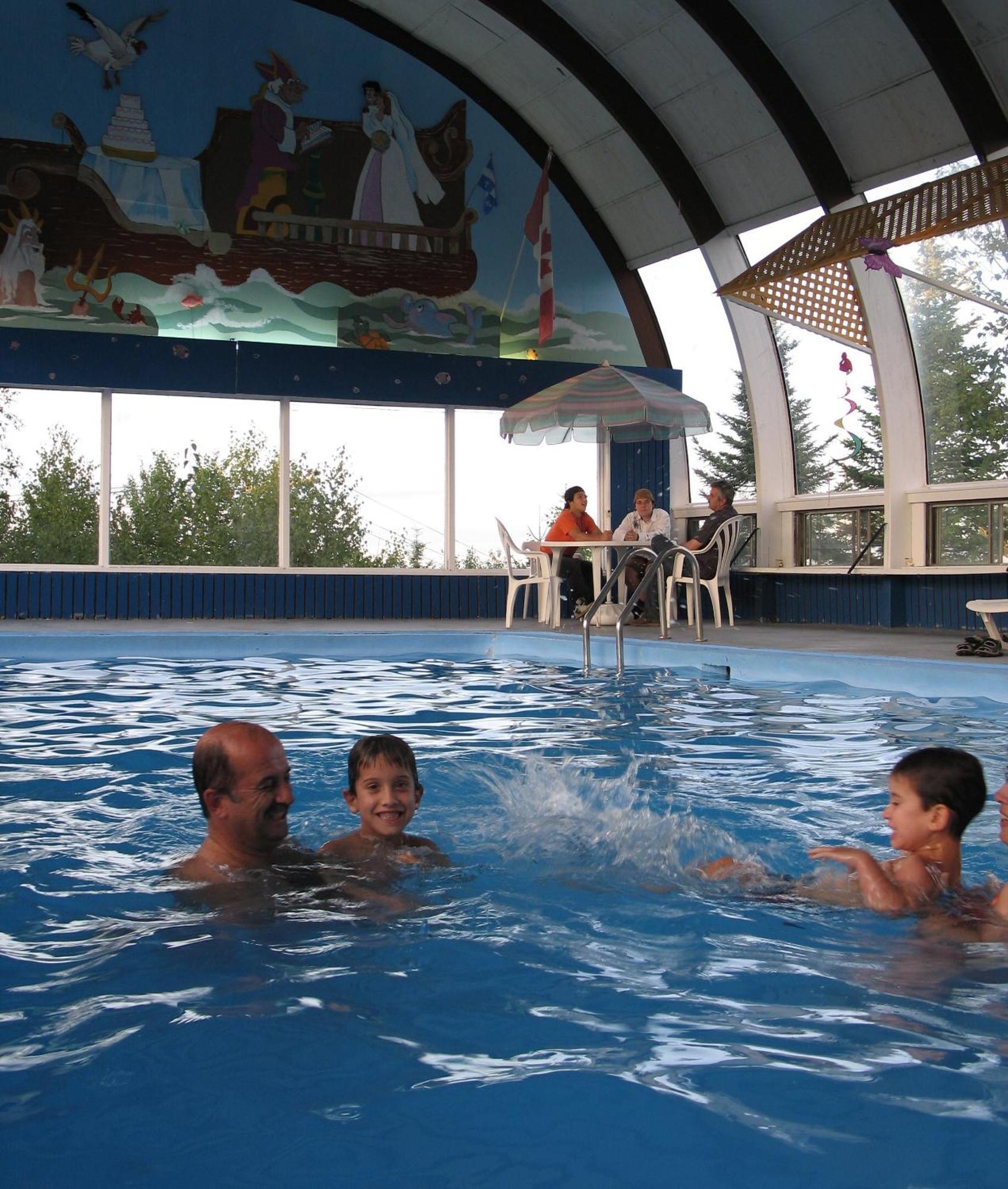 Hotel La Caravelle Baie-Comeau Ngoại thất bức ảnh