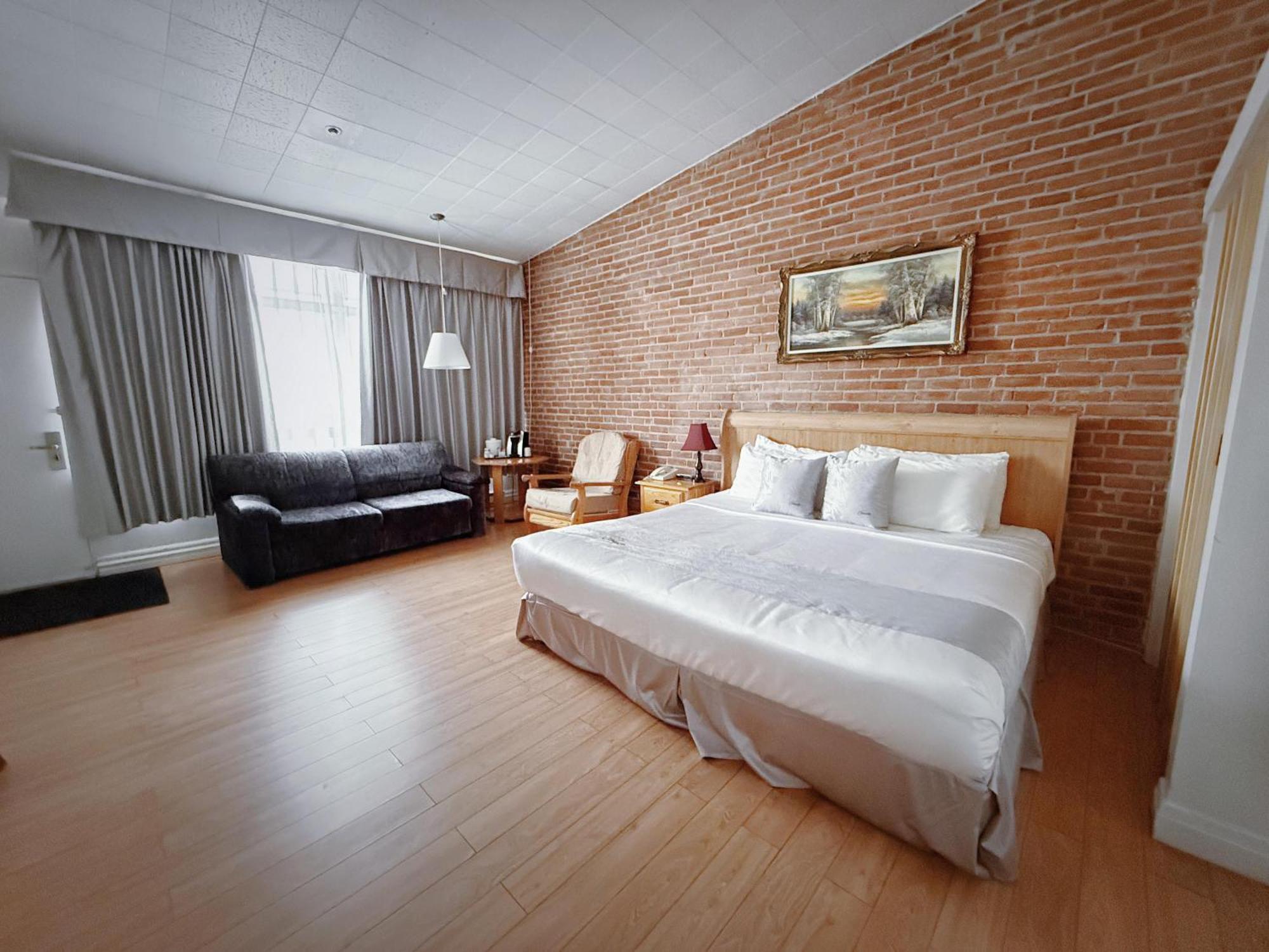 Hotel La Caravelle Baie-Comeau Ngoại thất bức ảnh