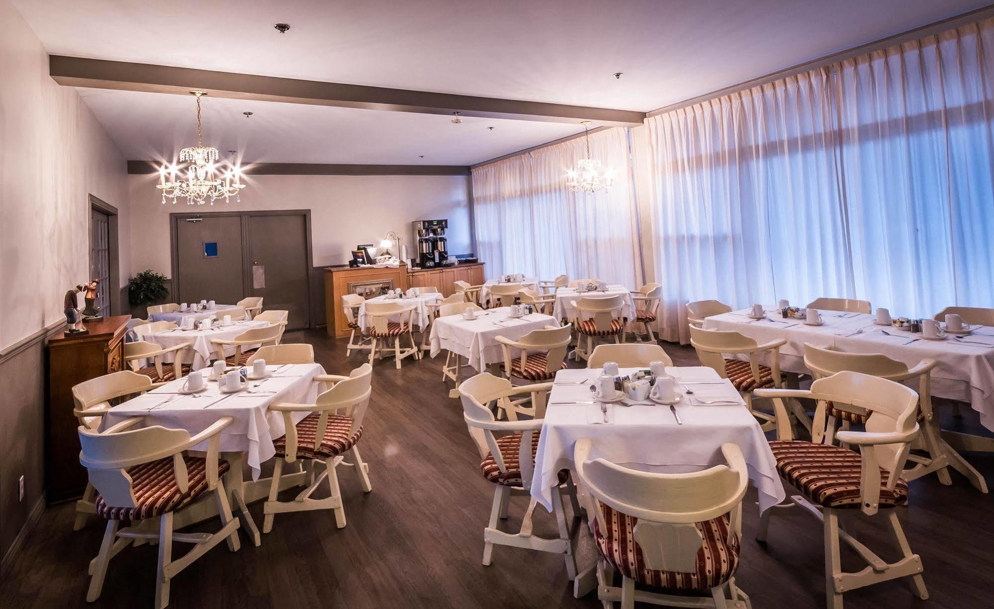 Hotel La Caravelle Baie-Comeau Ngoại thất bức ảnh