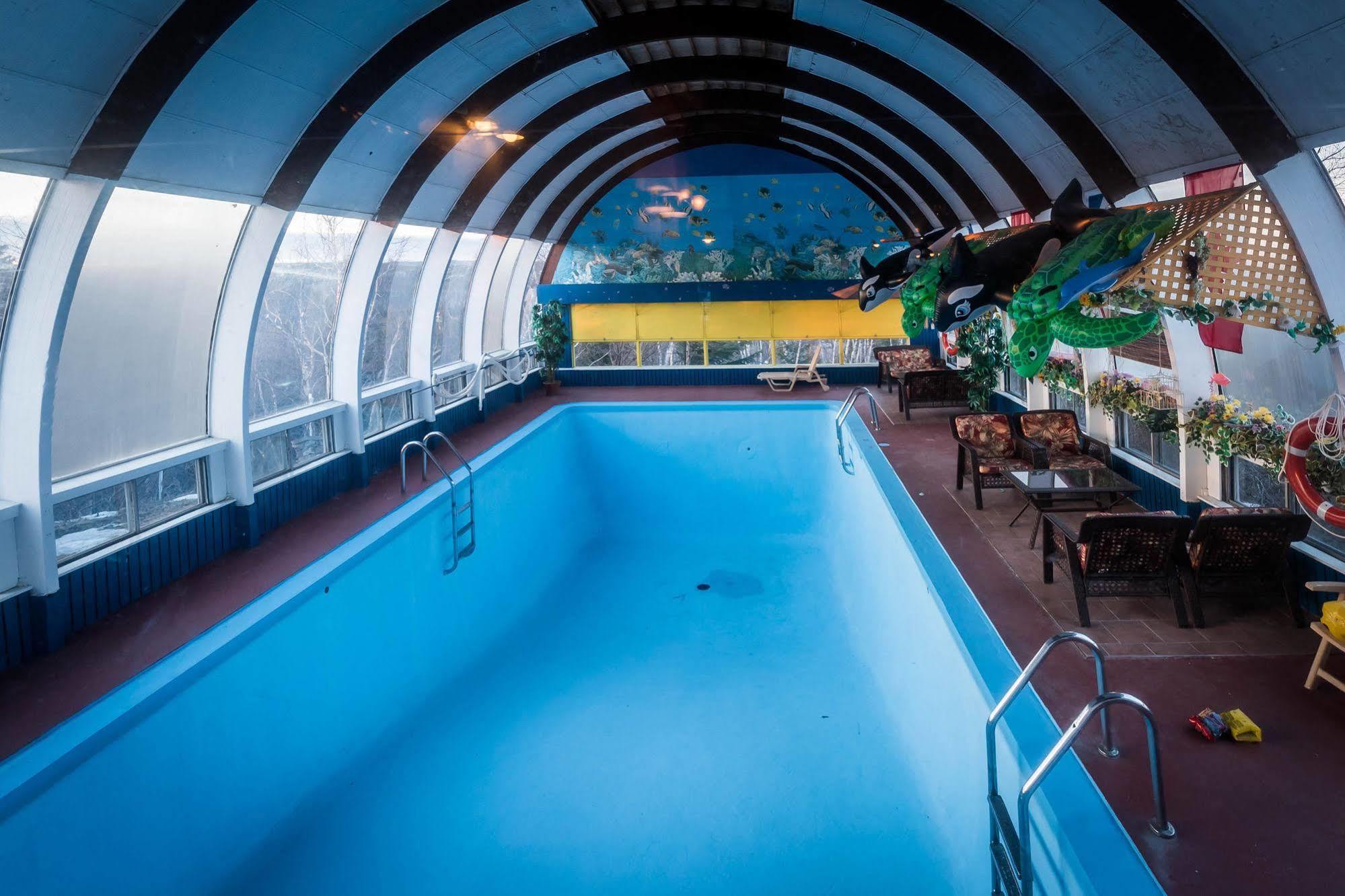 Hotel La Caravelle Baie-Comeau Ngoại thất bức ảnh